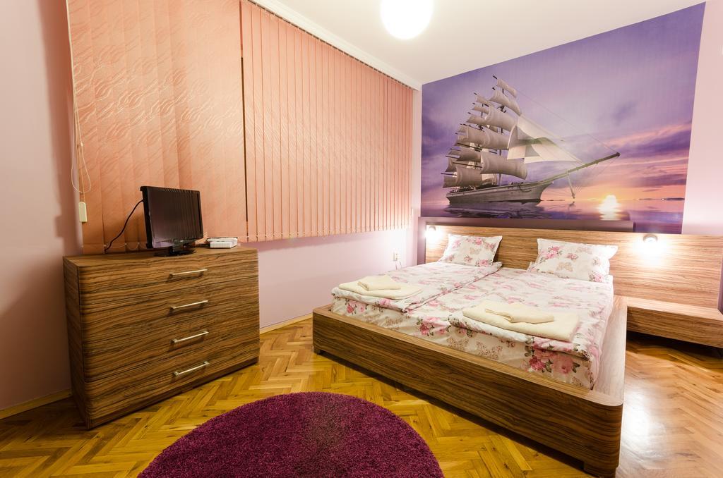 Sea Garden Plaza Apartment - Free Parking Burgas City Exterior foto